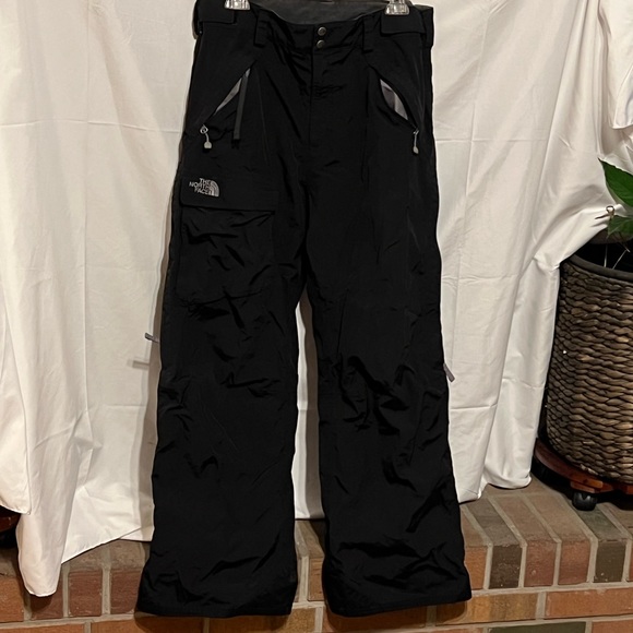SOLD!!!! Men’s Black North Face Freedom ski winter pants - Picture 7 of 16